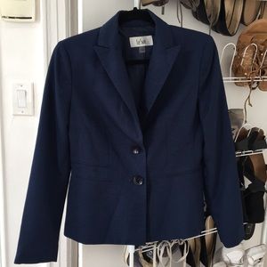 Blue women suit size 4 New never worn